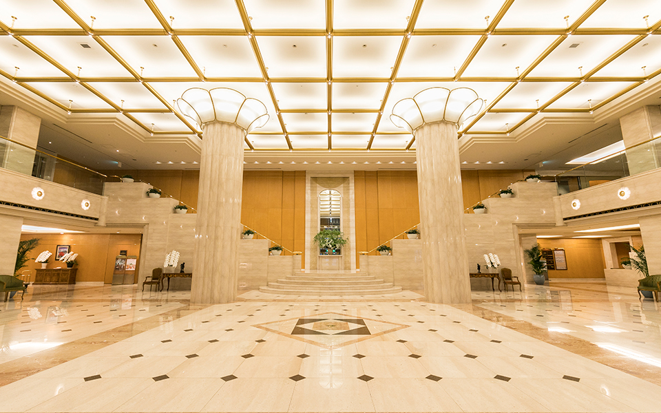 福岡日航酒店株式會社作為福岡的領導飯店品牌，迄今持續追求高品質的設施、服務與料理。
